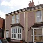 Victoria House - 3 Bedrooms, 3 Bathrooms By Cliftonvalley Apartments