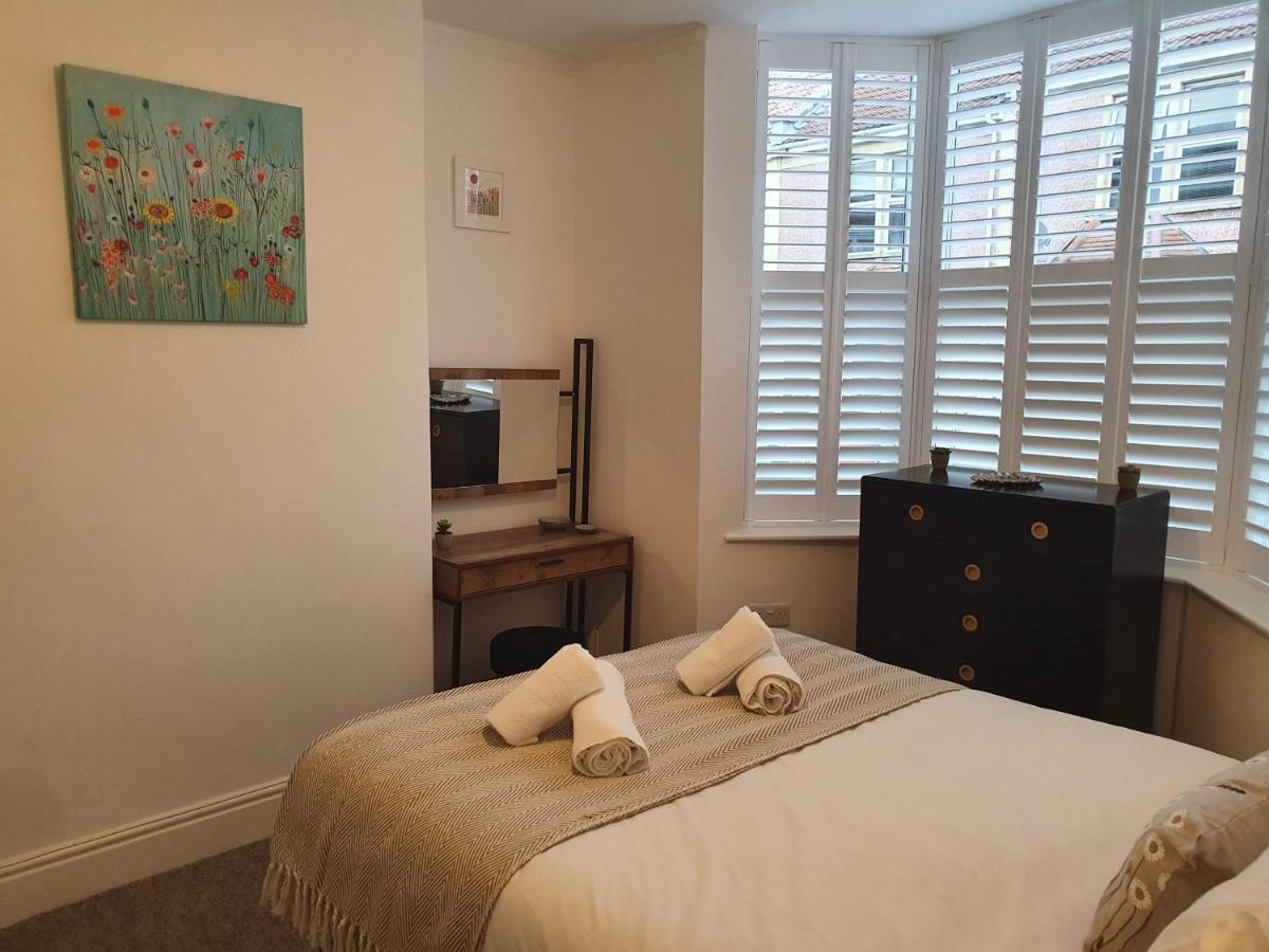 Victoria House - 3 Bedrooms, 3 Bathrooms By Cliftonvalley Holiday home