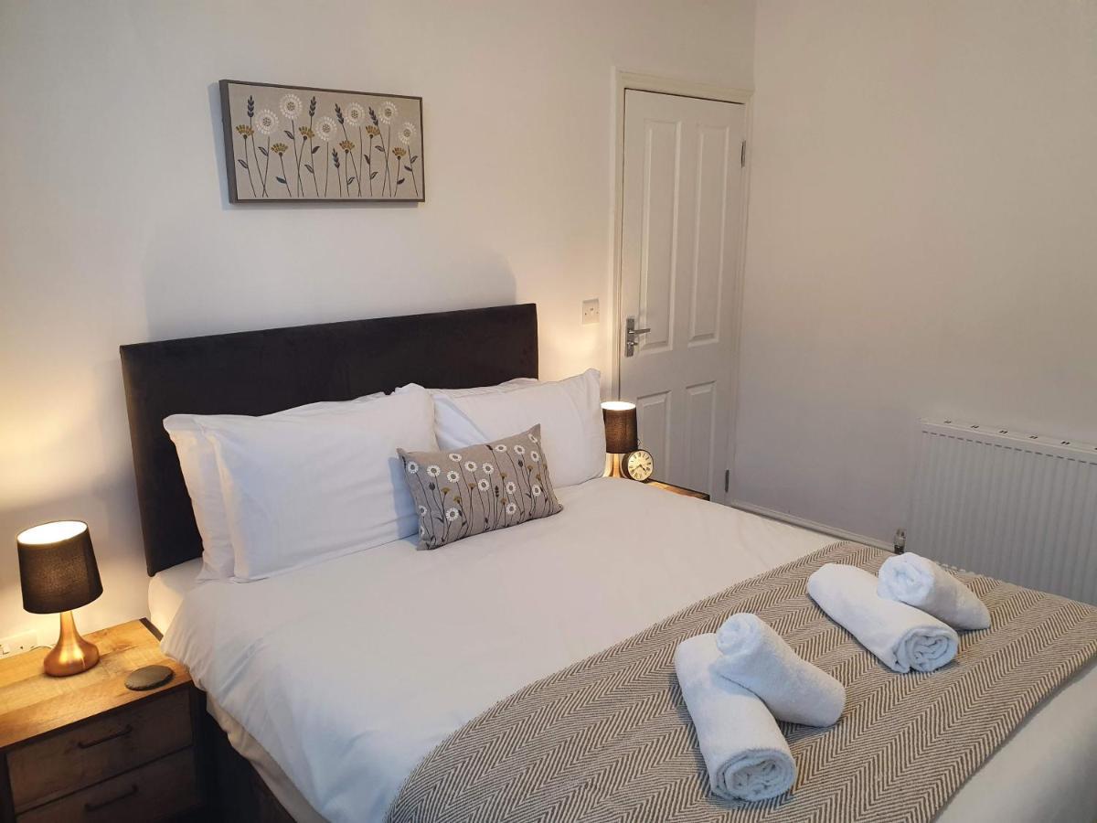 Holiday home Victoria House - 3 Bedrooms, 3 Bathrooms By Cliftonvalley