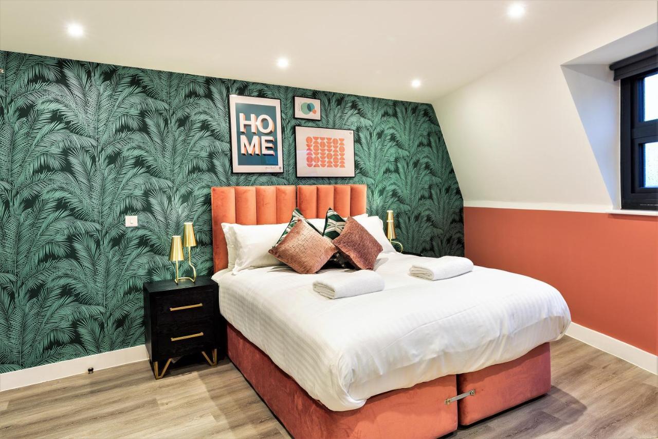 Aparthotel Your I Clifton Village 4*