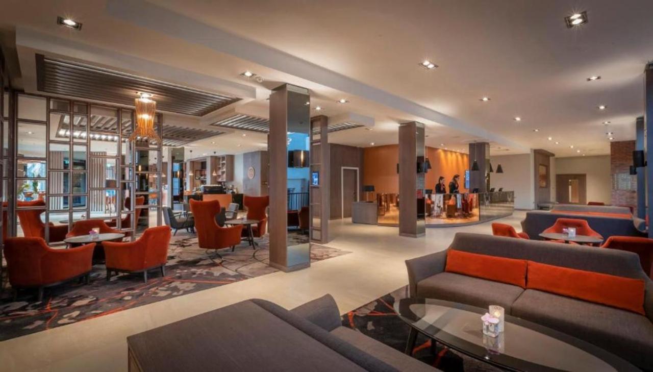 Clayton Hotel