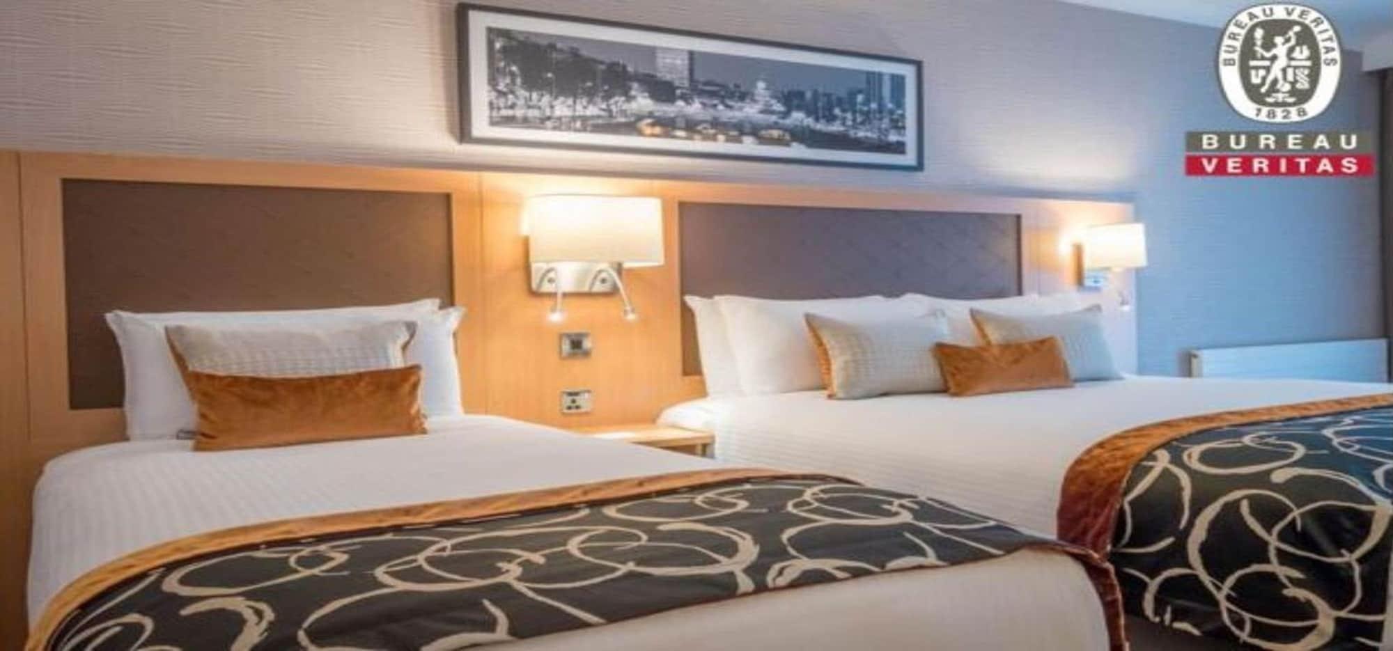 Hotel Clayton 4*