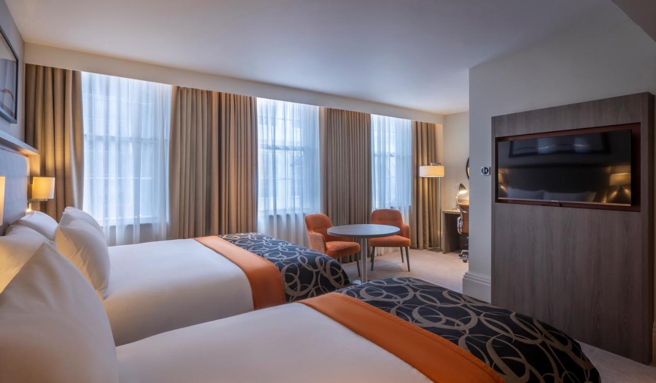 Clayton Hotel