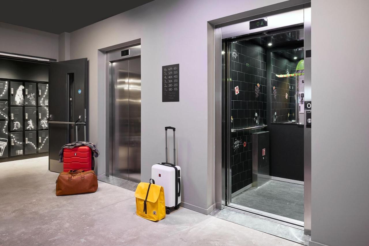 Moxy Hotel
