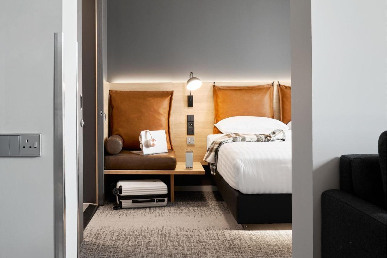 Moxy Hotel 3*