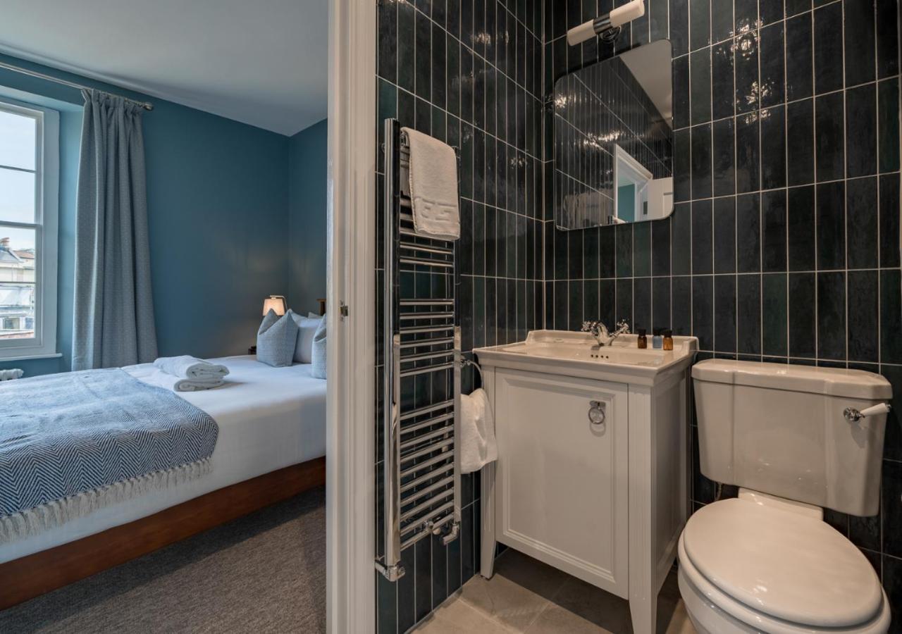 Clifton Town House With Cinema Perfect For Groups, Families, Friends Hens & Stags! Holiday home