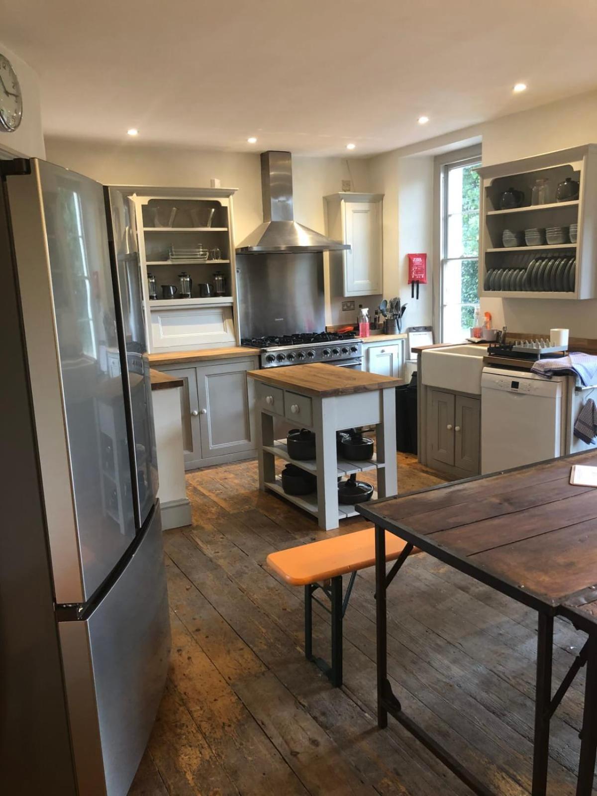 Holiday home Higgihaus 7 Bed Sleeps Up To 18 Big Groups Location *