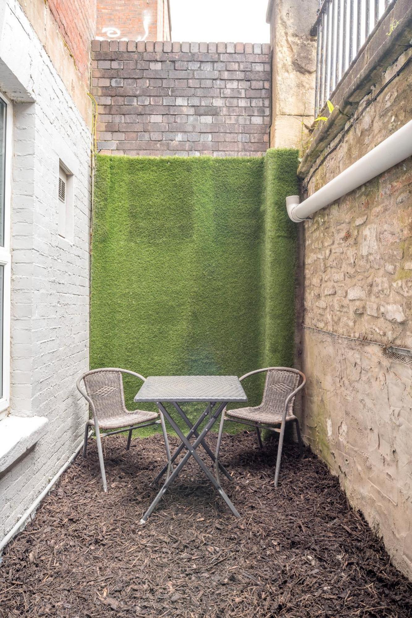 Central, Contractors, Families, Free Parking By Prescott Apartments Apartment Bristol