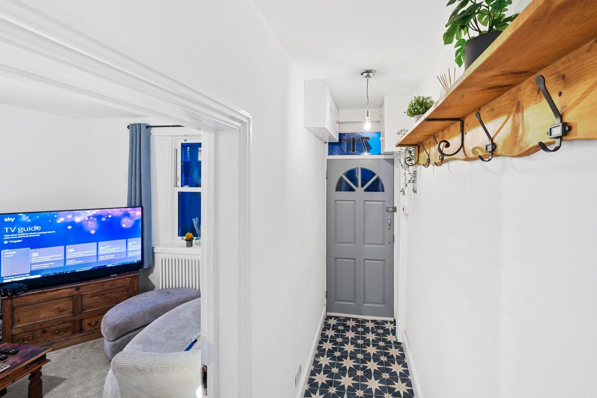 Hanham Homestead - Hot Tub Escape
