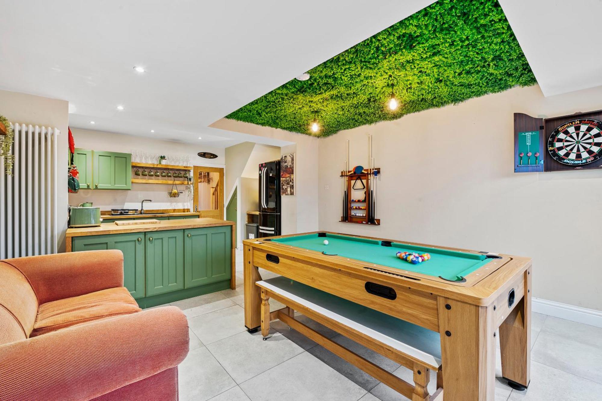 Hanham Homestead - Hot Tub Escape Villa