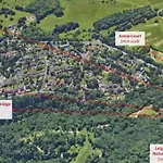 Luxury Lodge Close To Suspension Bridge, Hot Tub
