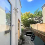 Colourful Vintage-Styled Home In Lovely Southville
