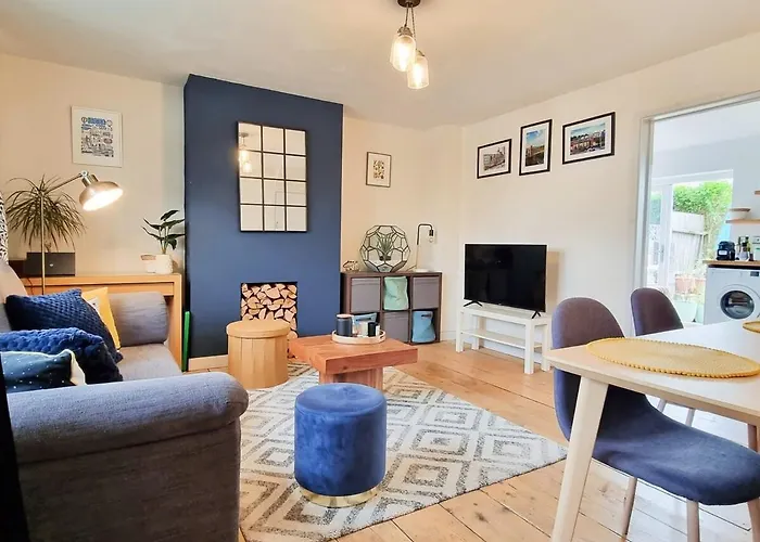 Luckwell Cottage Two Bedroom