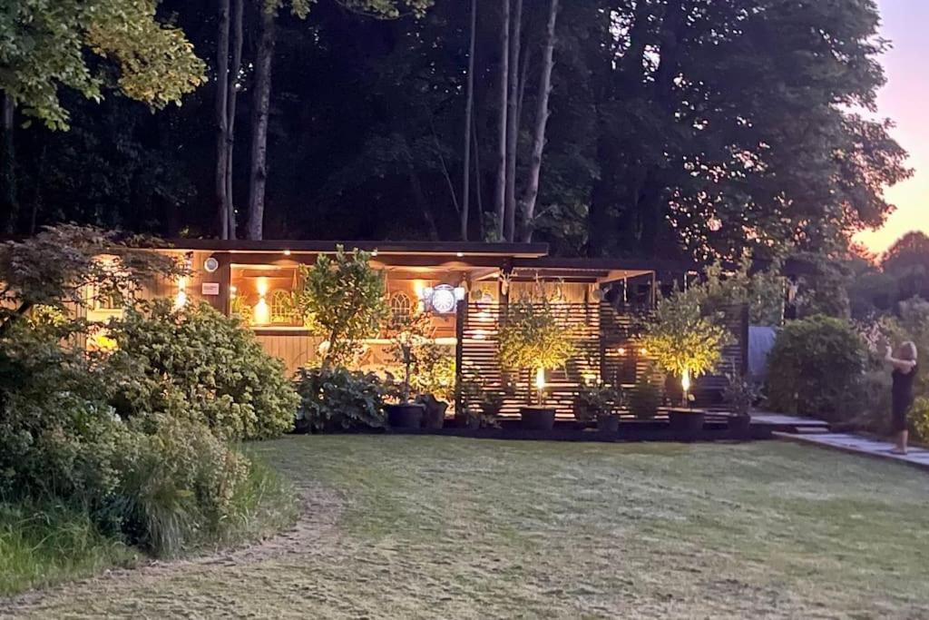 Luxury Close To Suspension Bridge, Hot Tub * Bristol