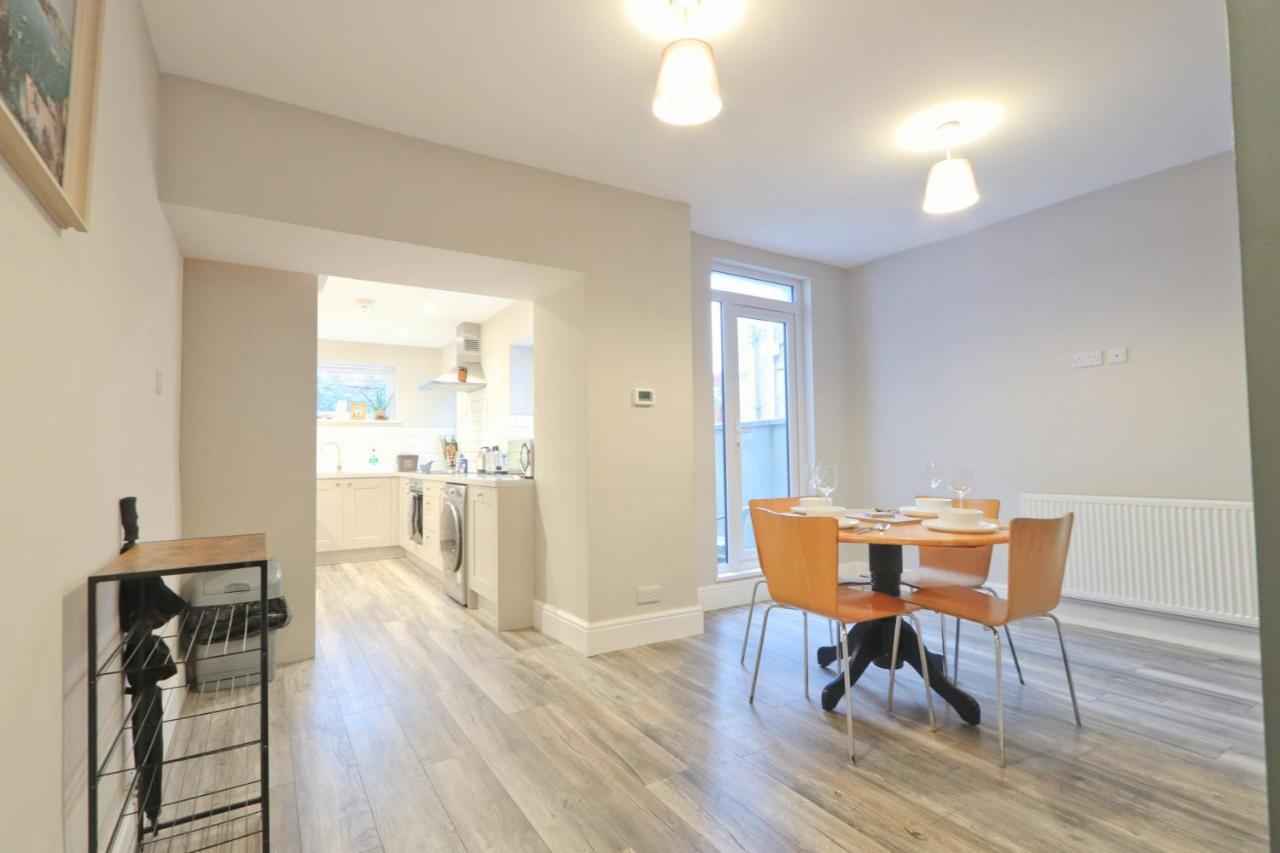 Brighton Terrace Two Bedroom House *