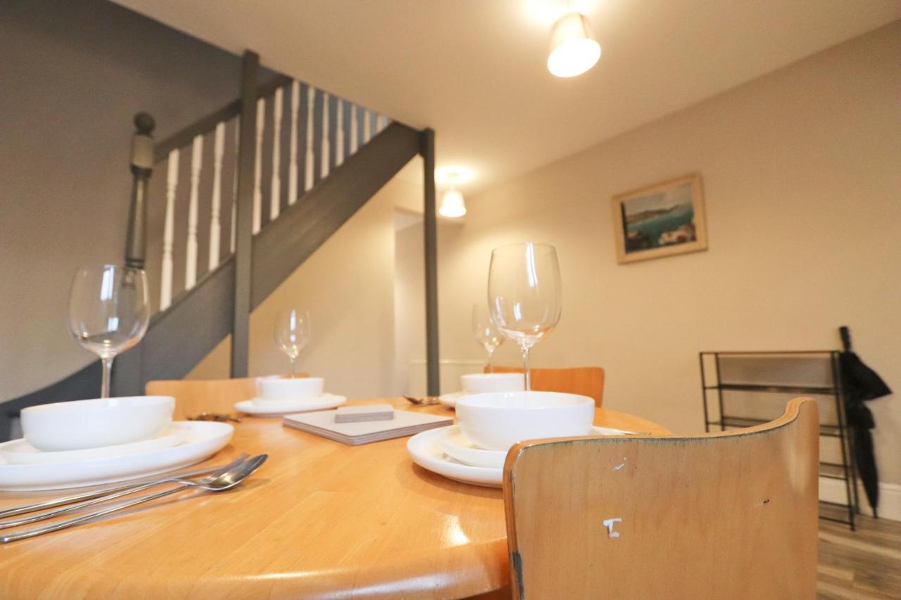 Brighton Terrace Two Bedroom House Holiday home Bristol