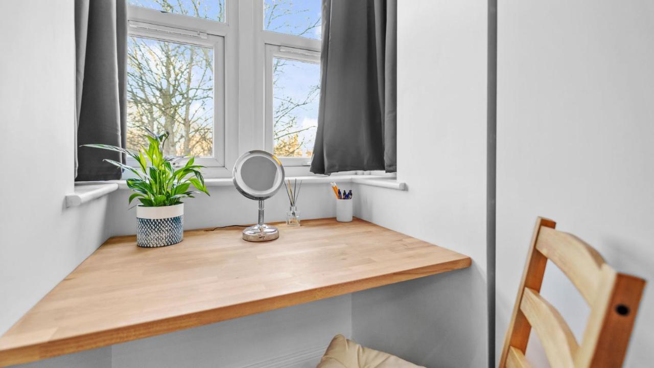 Apartment Cotswold Road North Bristol