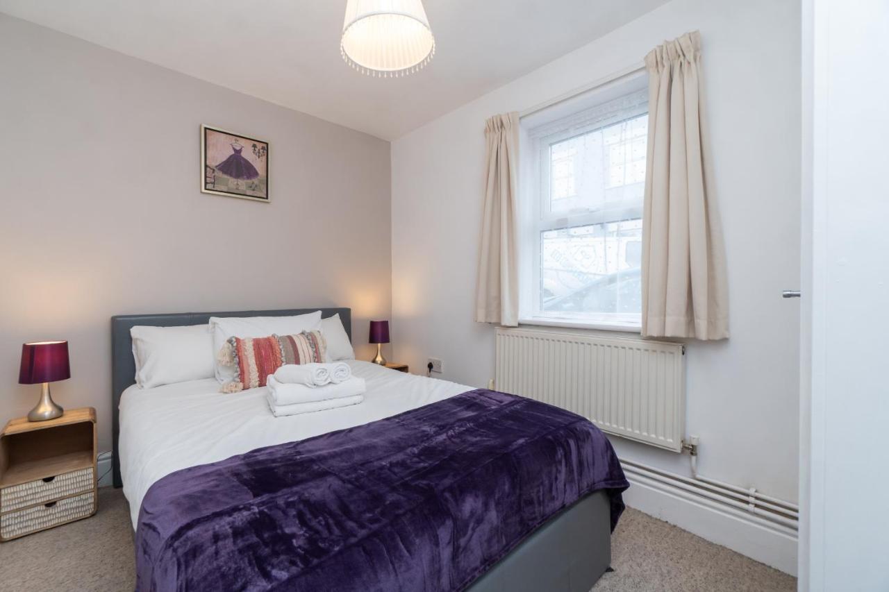 Apartment Spacious 2 Bed Southville Flat Near Harbourside Bristol