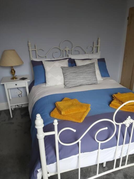 Charming 2 Double Bed Style House Holiday home *