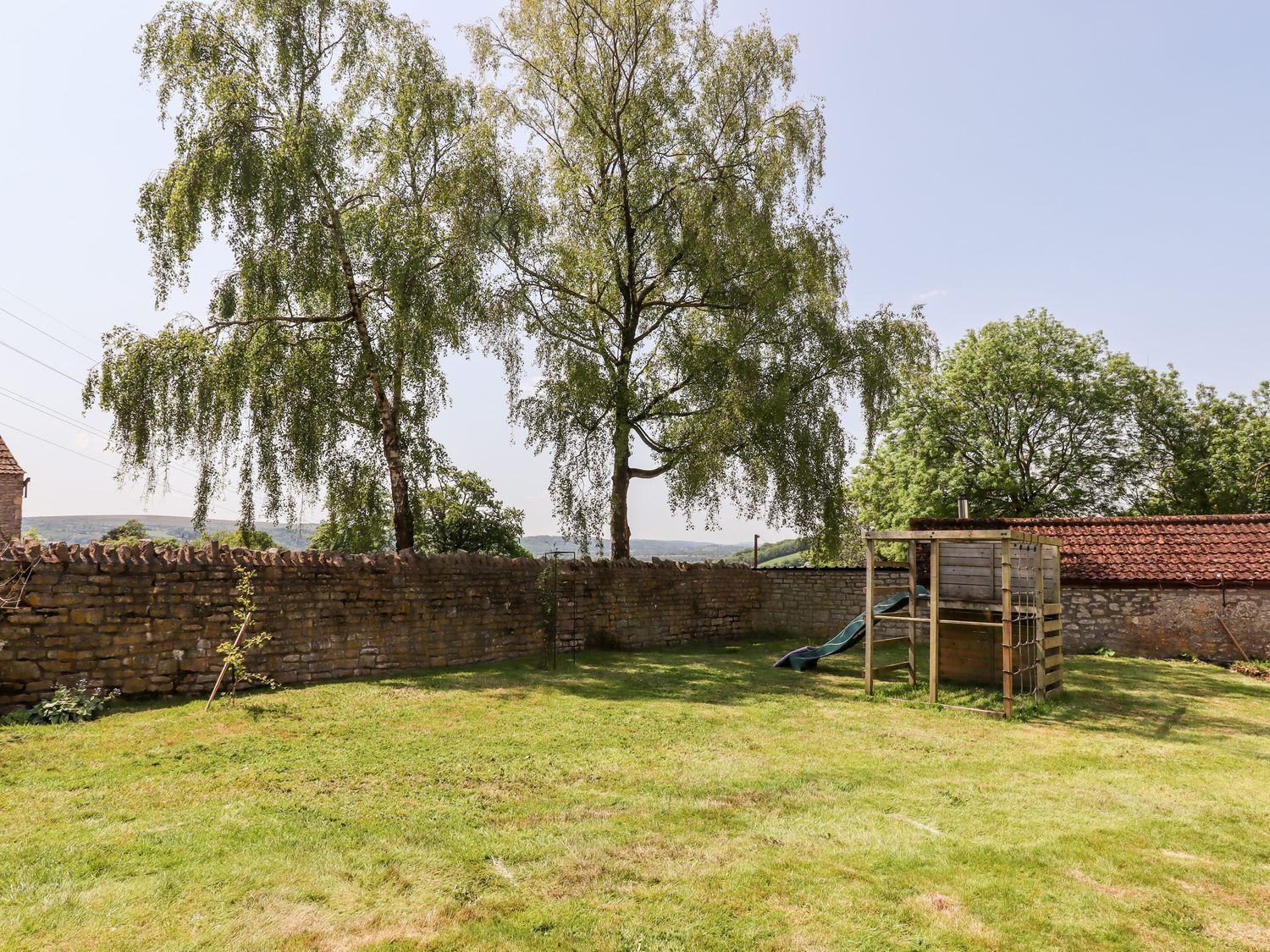Nempnett Holiday home *