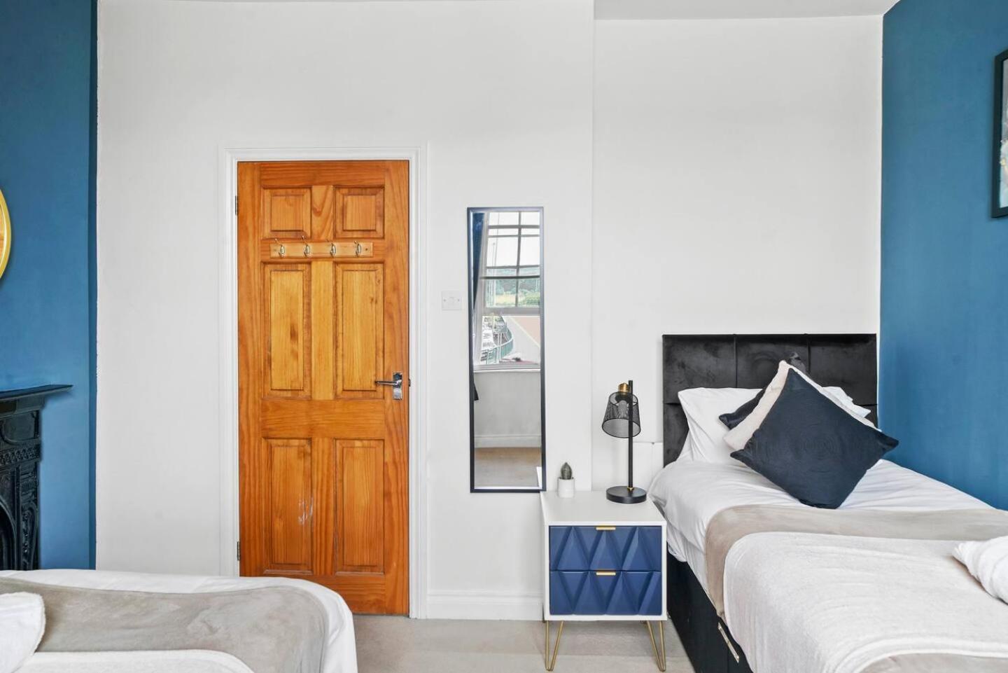 Apartment Harbourside Penthouse Sleep 16 *