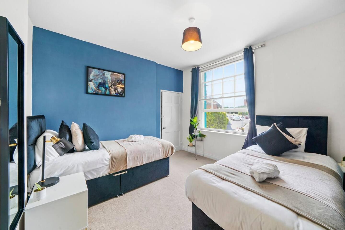 Harbourside Penthouse Sleep 16 Apartment