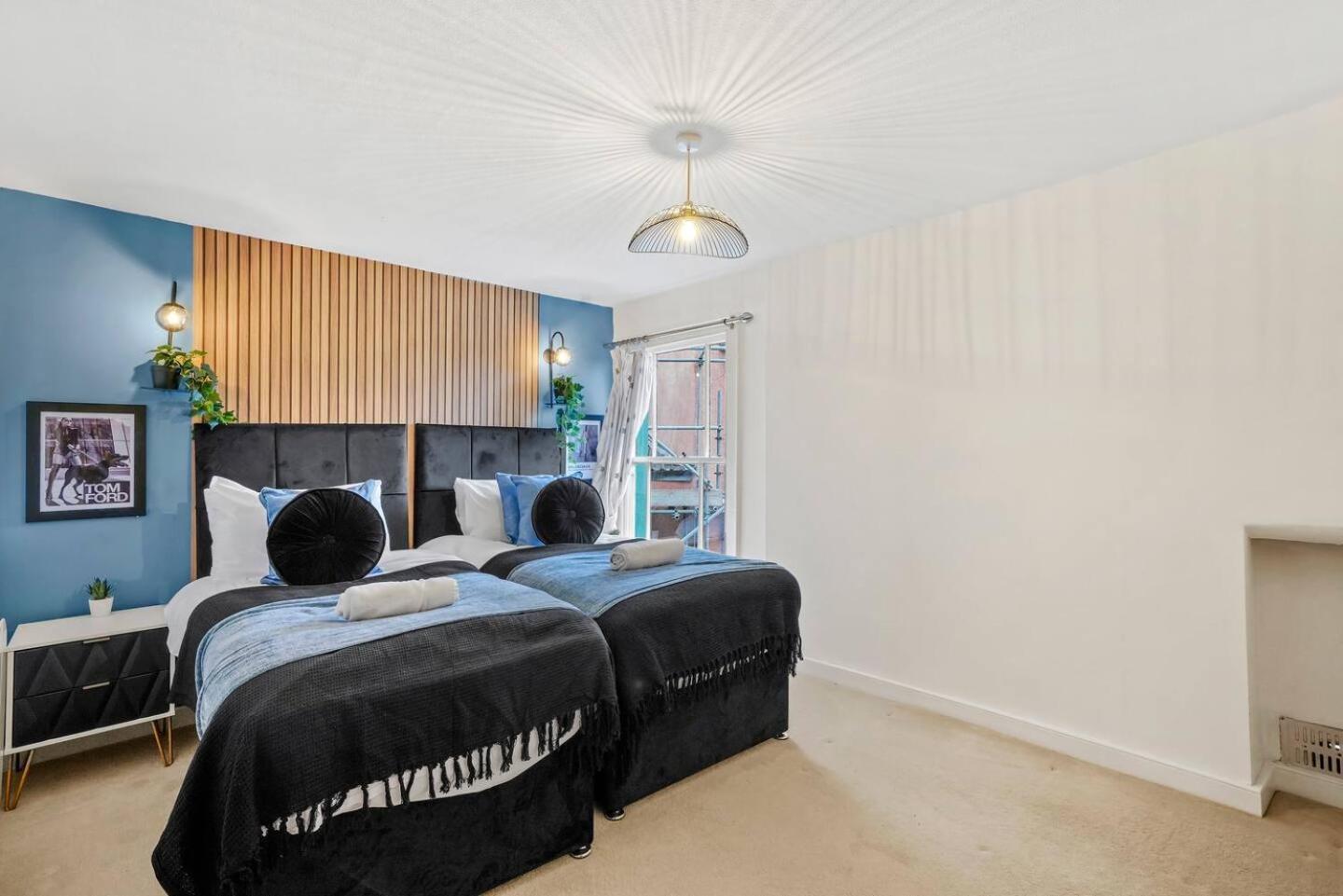 Apartment Harbourside Penthouse Sleep 16