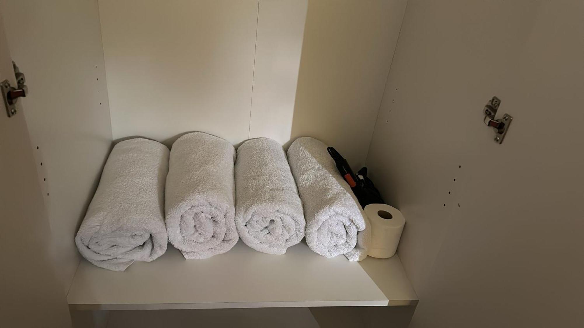 Guest house In Rose Meare Gardens *