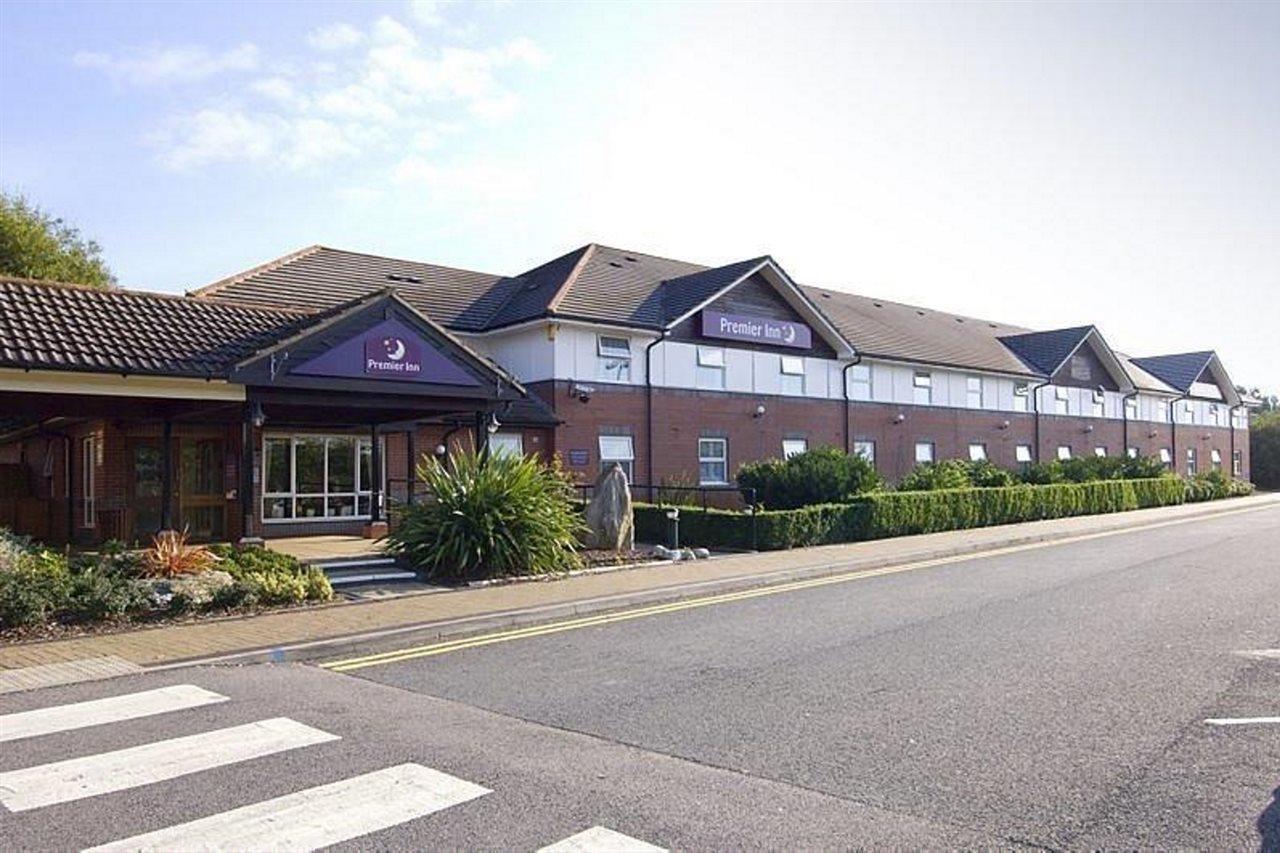 Premier South Hotel 3*