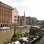 Premier Inn Bristol City Centre King Street