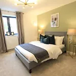 Cabot Mews Apartment 2