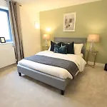 Cabot Mews Apartment 2