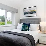 Relaxation By Olauda Sa - 3 Bed House With Free Parking