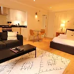 Clifton Studio