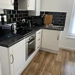 Lovely 2 Bedroom Apartment Near Stokes Croft Central!!!