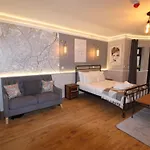 Alma Apartments In A Perfect Location