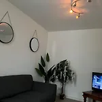 Cosy Entire Residential Home. Staple Hill. Bristol
