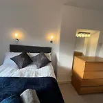 Cosy Entire Residential Home. Staple Hill. Bristol