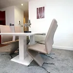 408 Marsh House By Mia Living Stylish City Centre 2 Bedroom Apartment With Free Parking