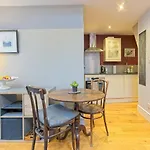 28A St Matthews Rd
