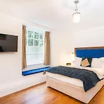 Berkeley Suites