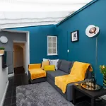 Hummingbird Maisonette By Prescott Apartments