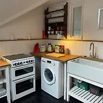 Cheltenham Road One Bedroom Apartment