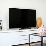 Lovely 2 Bedroom Apartment In Central Bristol