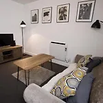 Flat 1 Bellevue