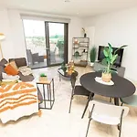 Cabot - Central Apartments