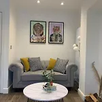 Alto - Lovely 2 Bedroom Serviced Apartment Bristol By Mint Stays