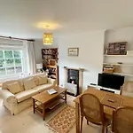 Cosy Boutique Apartment In Colourful Bristol