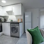 Bristol Short Stays - Amazing Redland Flat! Free Parking