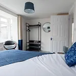 Bristol Short Stays - Amazing Redland Flat! Free Parking